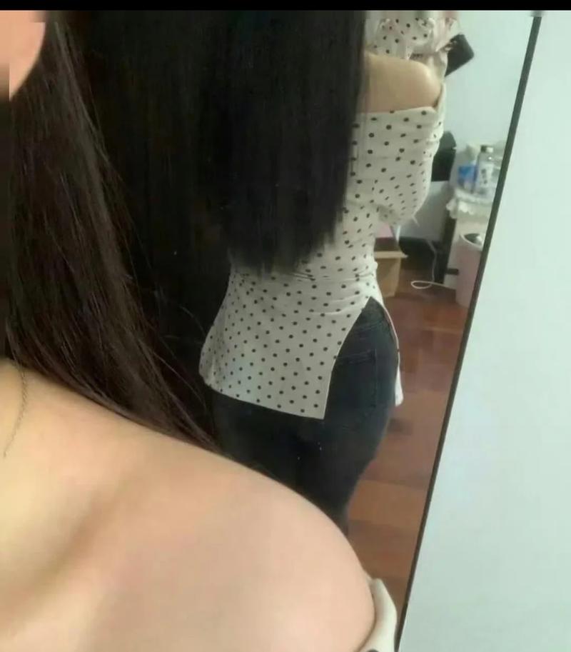 爱情中要不要AA制